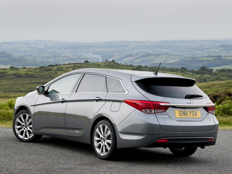  Hyundai i40 Station Wagon CRDi 2011 года  (UK) (фото 122 из 146)